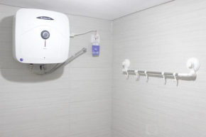 Stylish & Cozy 2BR at Gateway Pasteur near Pasteur Exit Toll By Travelio